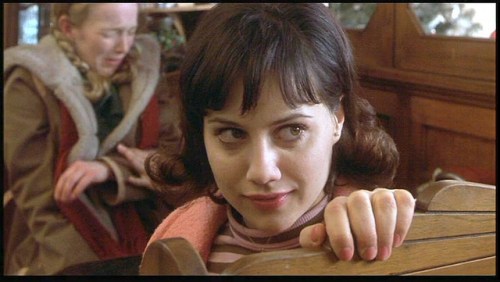 3Brittany Murphy as Daisy Randone